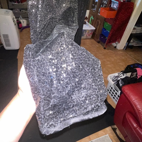 Black sequin pants. Short inseam. Sequins front and back. - Picture 5 of 6